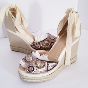 BCBGeneration beaded wedges 8.5